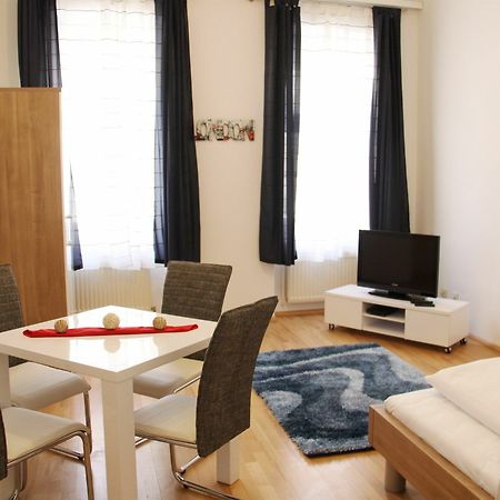 Checkvienna Apartment Khunngasse Экстерьер фото